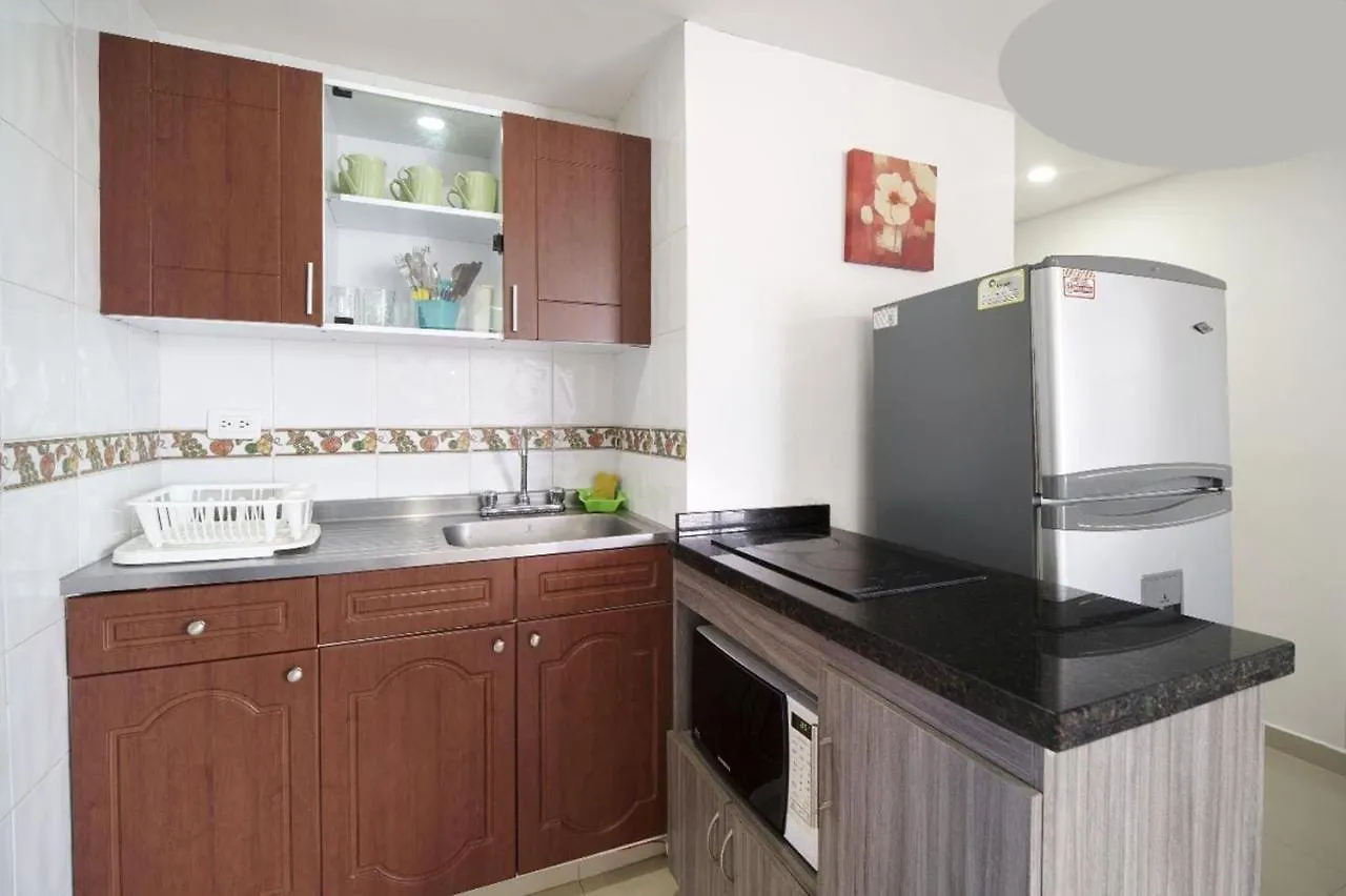 Al-1C Apartamento De 1 Alcoba Cerca Al Mar Aire Acondicionado Wifi Y Piscina Cartagena 0*,  Colombia